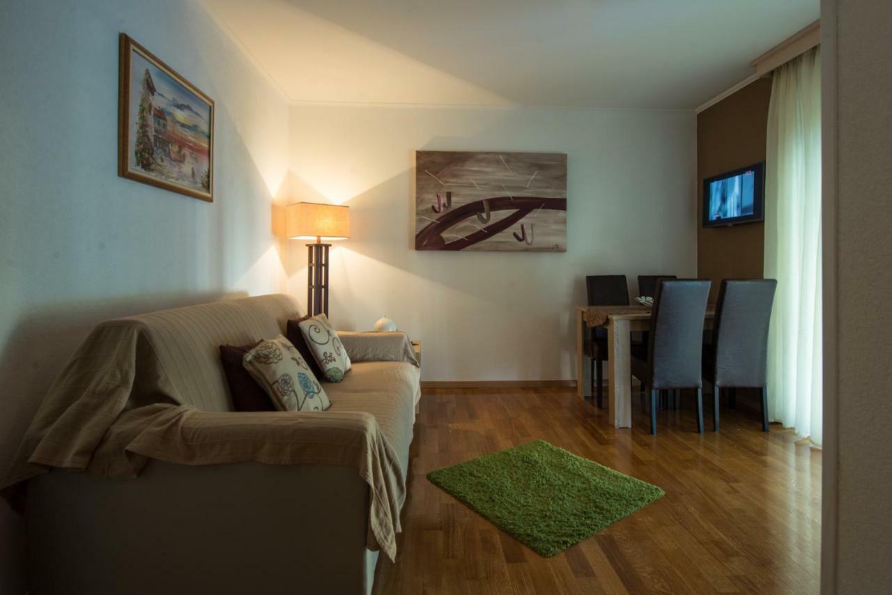 Apartments Tamara Умаг Екстериор снимка